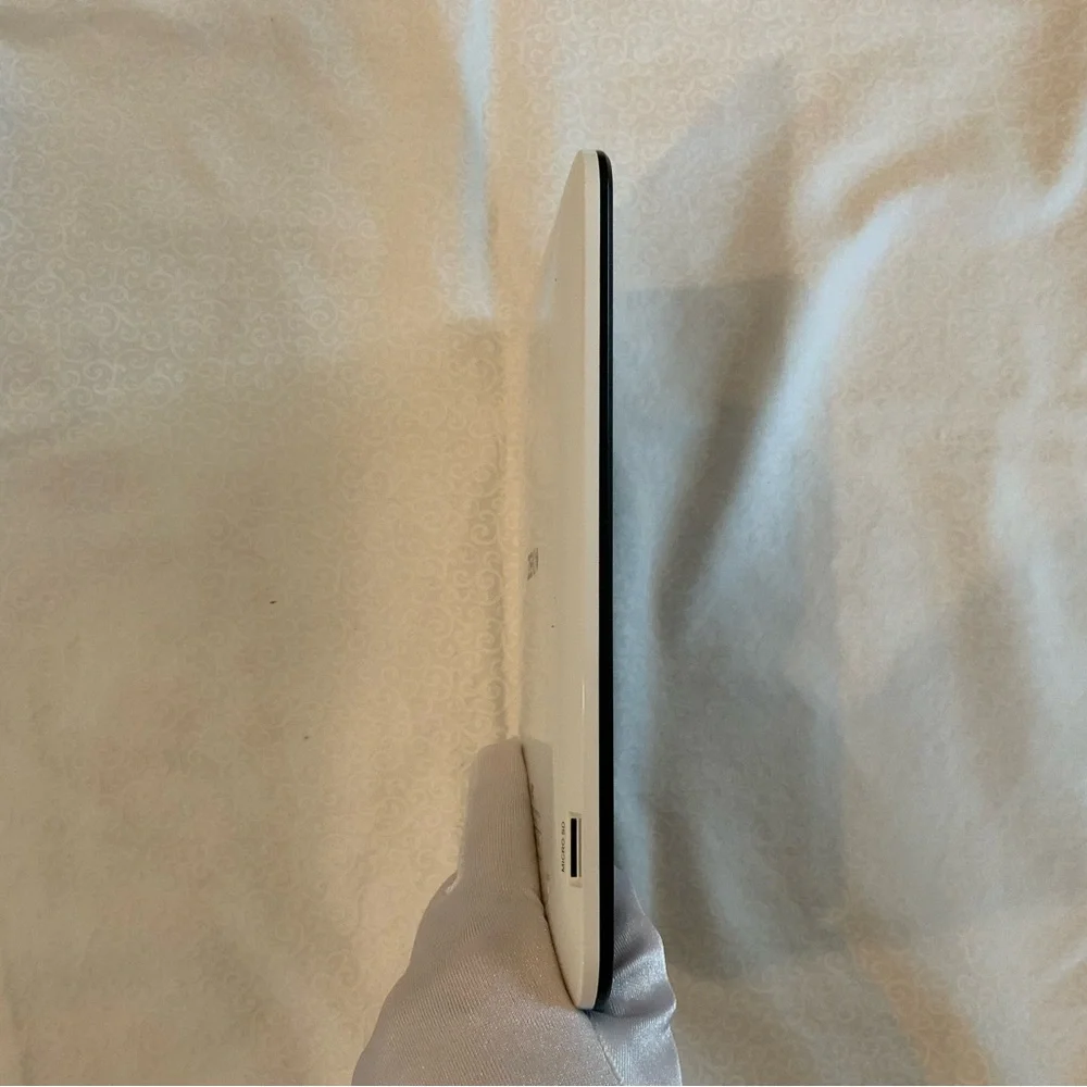 Zeki Multi-touch Tablet 7